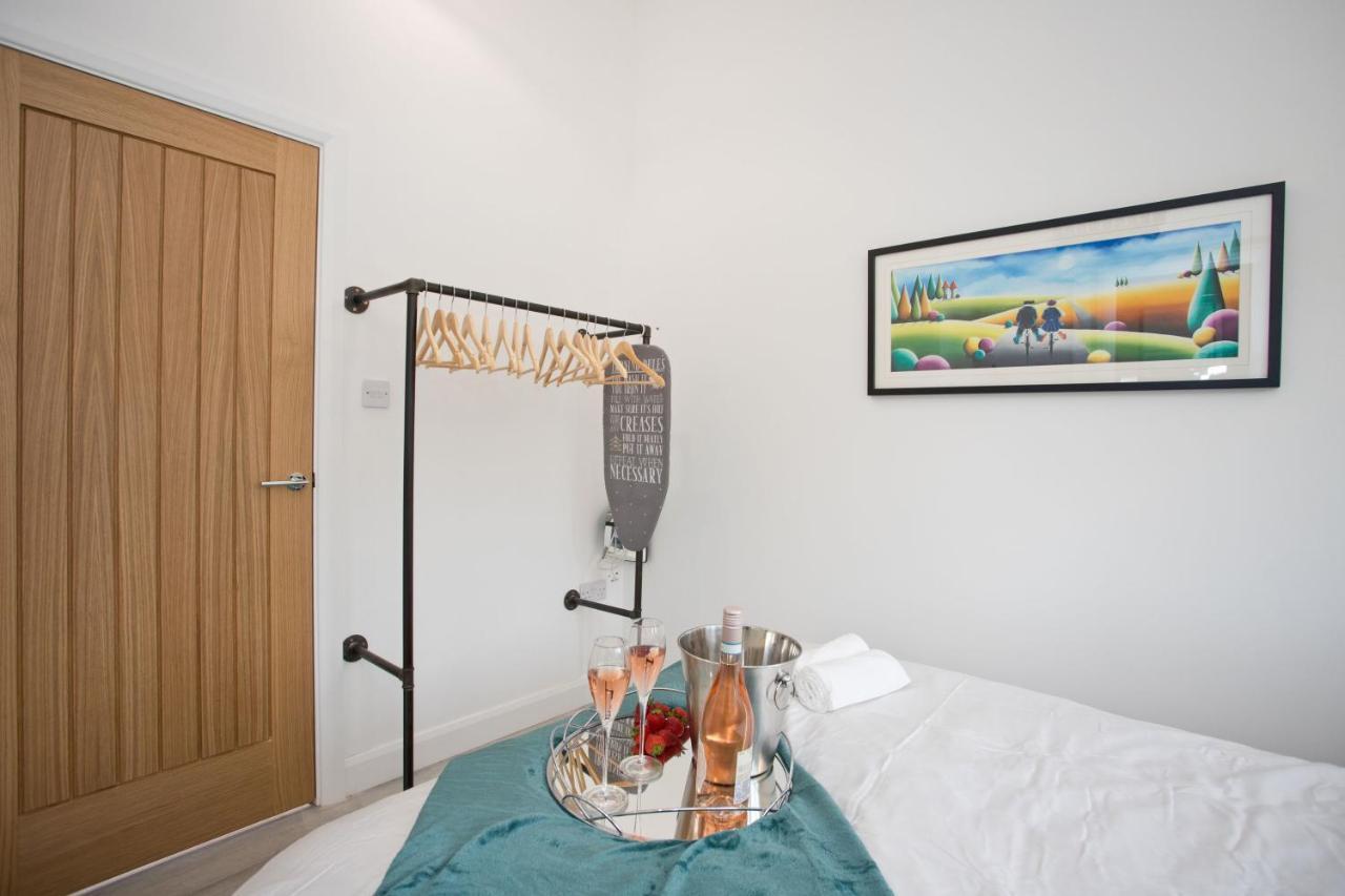 The Bearded Goat Den - A Rural Retreat At This Modern Holiday Cottage Saint Leonards Exterior foto