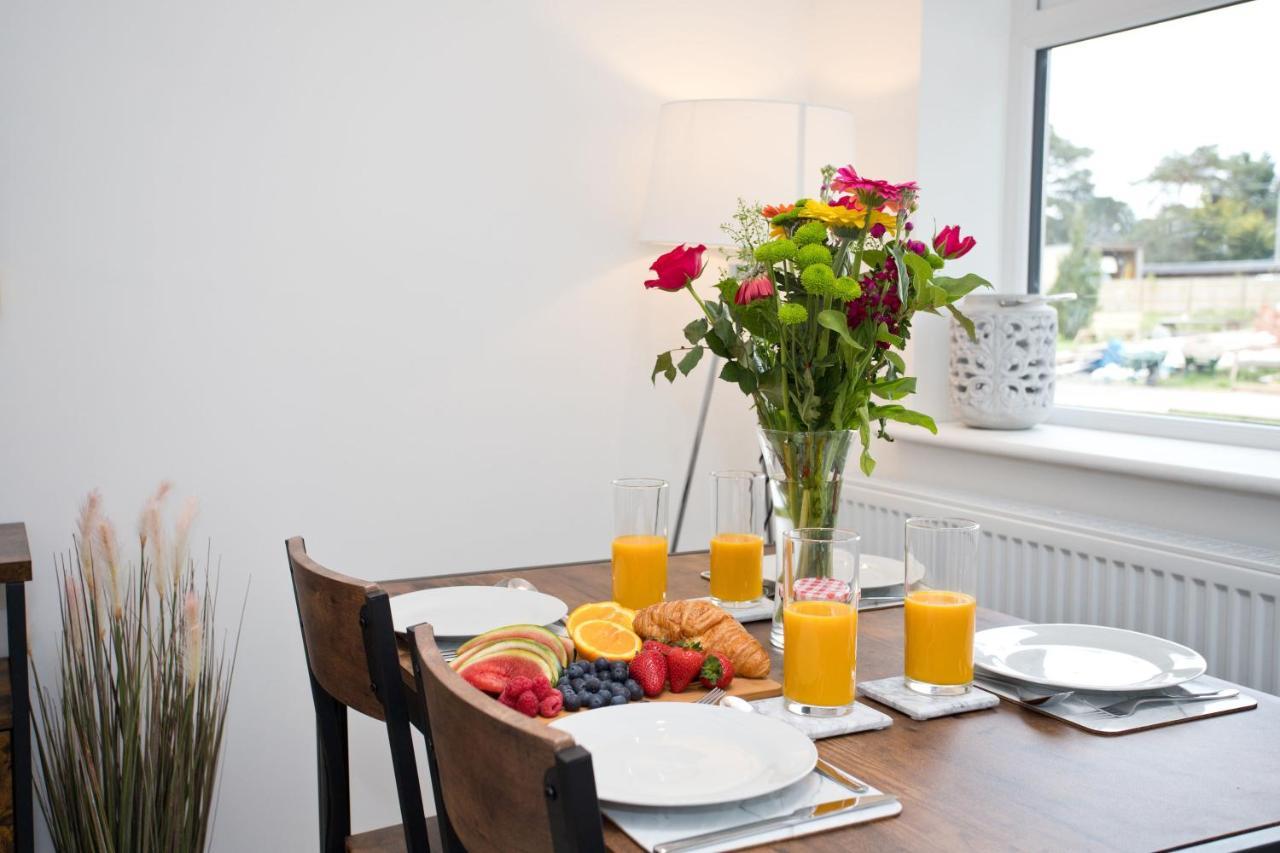 The Bearded Goat Den - A Rural Retreat At This Modern Holiday Cottage Saint Leonards Exterior foto